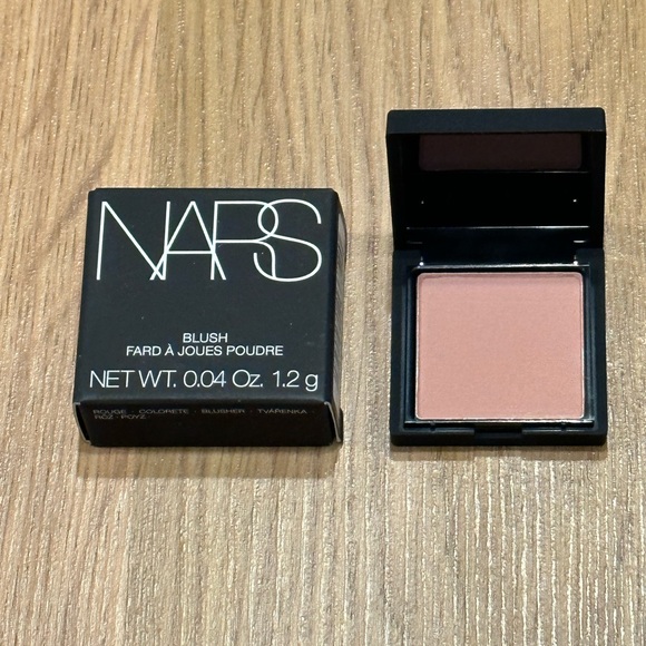 5 for $25 item 🌺 Mini Nars Blush in Behave - Picture 2 of 4